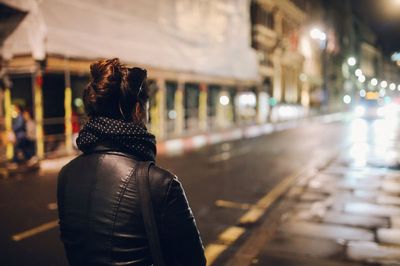 Six in ten women in London say capital's getting less safe, new poll finds in blow to Sadiq Khan